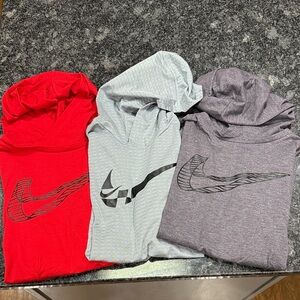 Nike Dri-FIT Fitness Long Sleeve Hooded Shirts - Boys Large